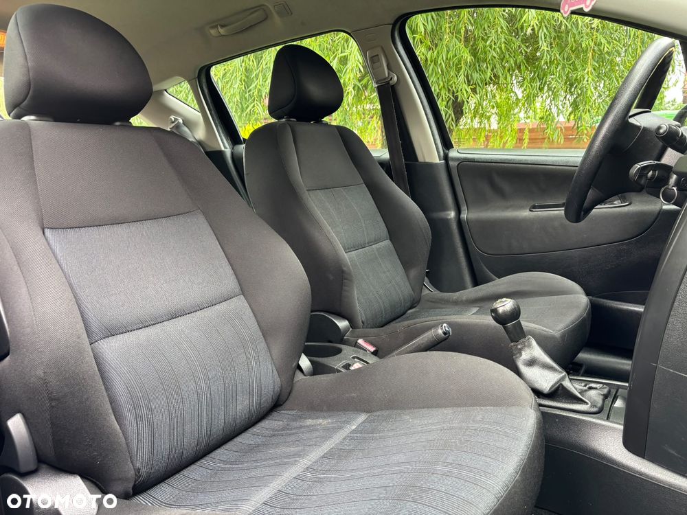 Peugeot 207 1.4 Presence - 12