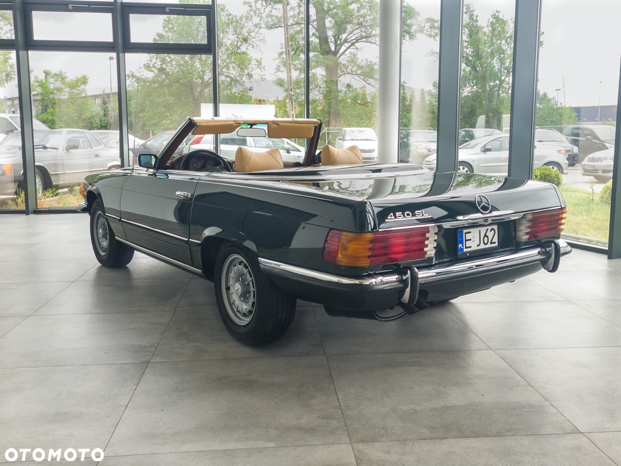Mercedes-Benz SL - 13