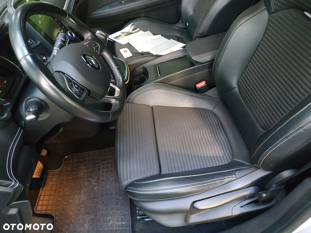 Renault Scenic TCe 140 GPF EDC BOSE EDITION - 12