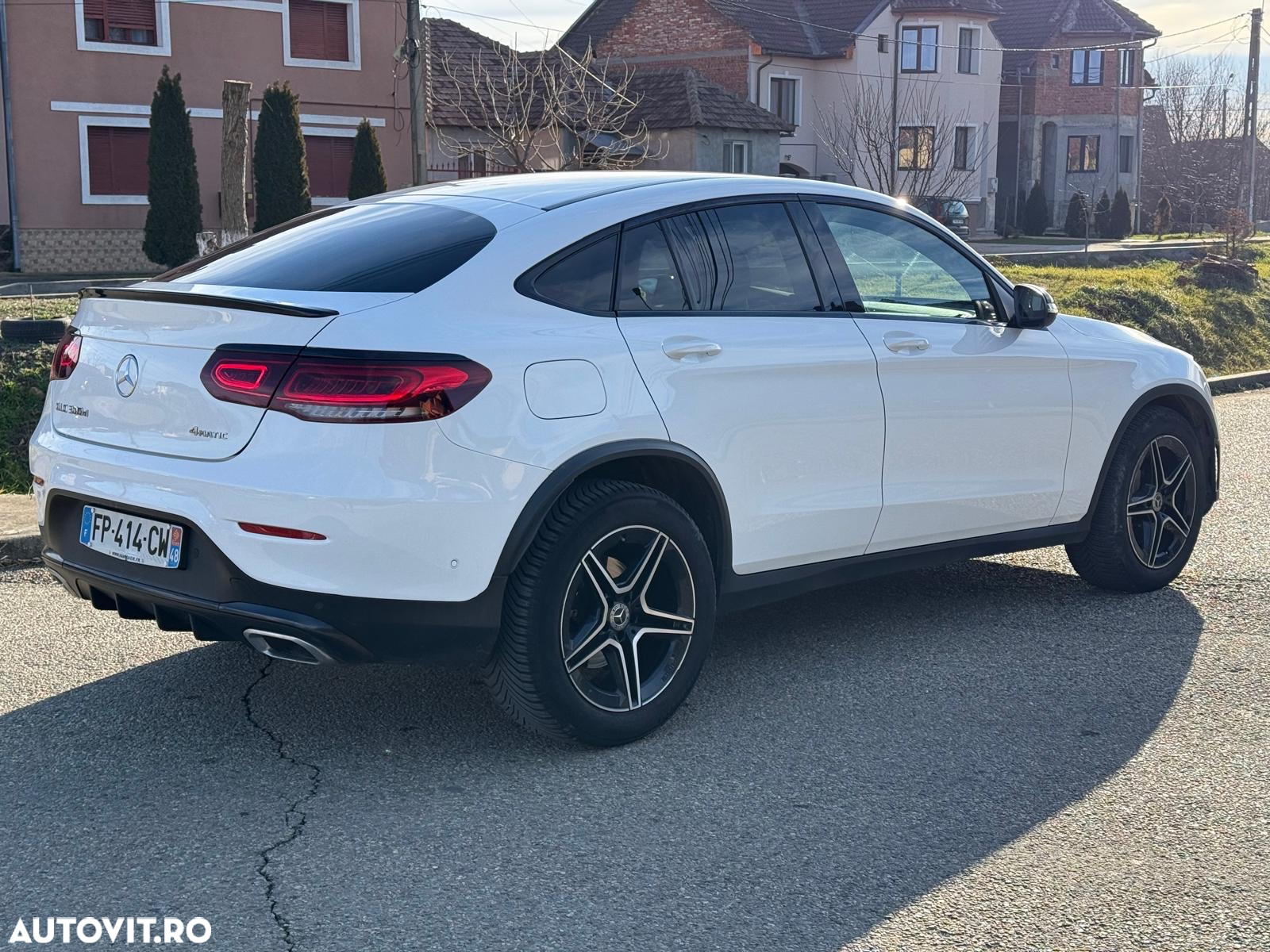 Mercedes-Benz GLC Coupe 300 d 4Matic 9G-TRONIC AMG Line - 20
