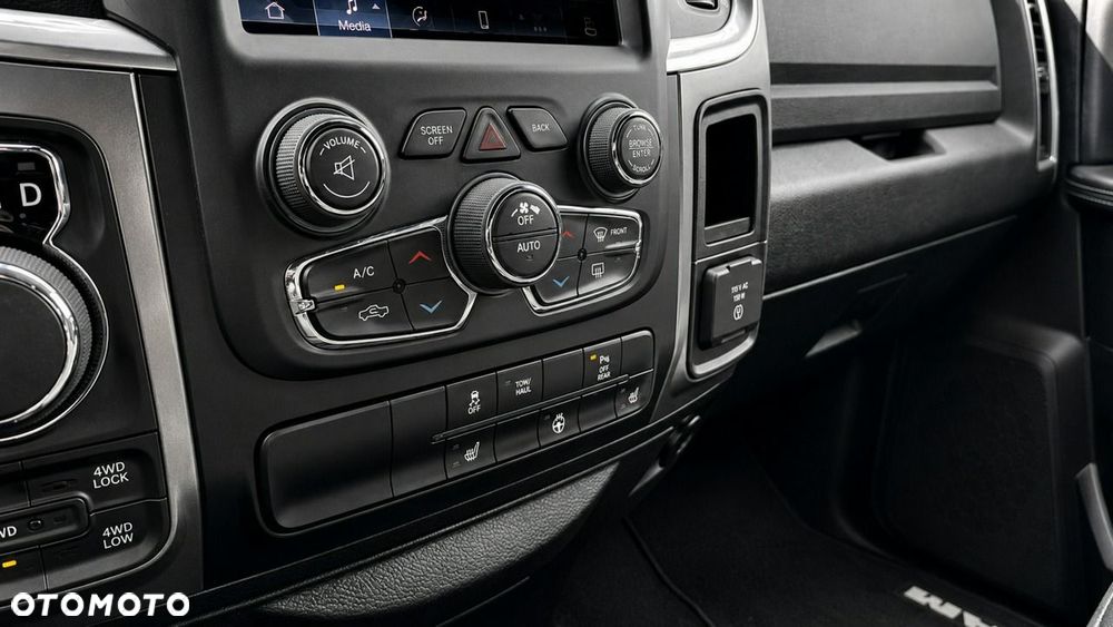 Dodge RAM - 15