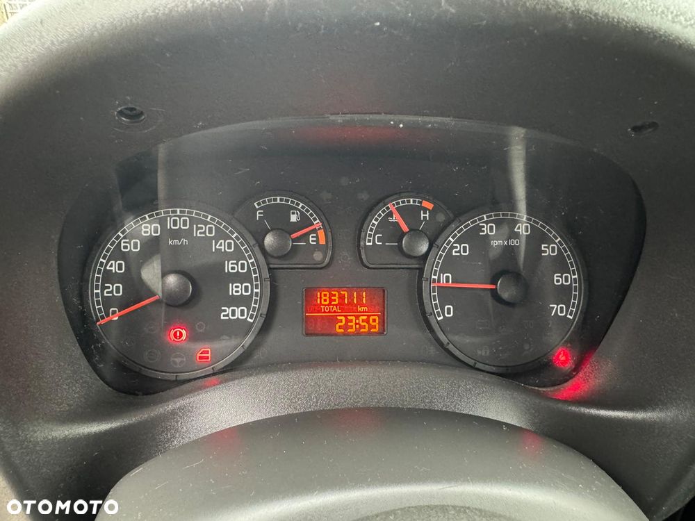 Fiat Doblo 1.4 8V Family - 10