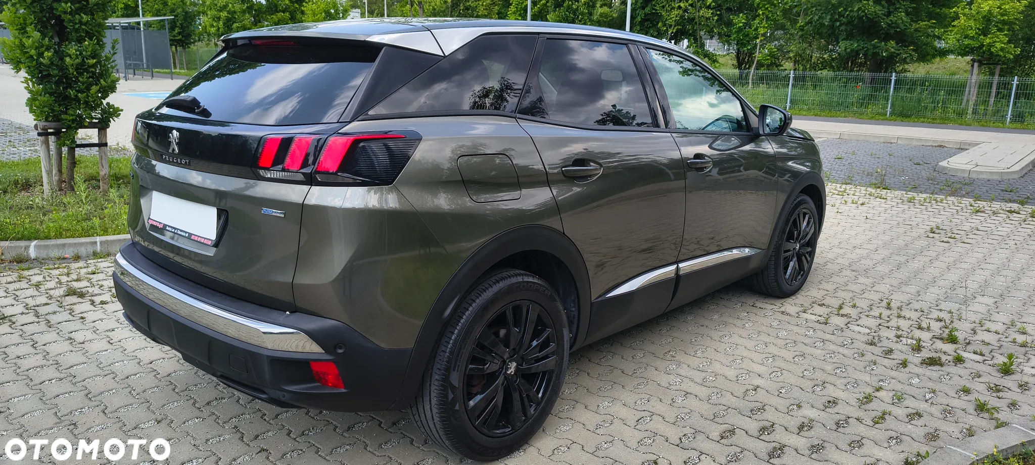 Peugeot 3008 1.2 PureTech Allure - 4