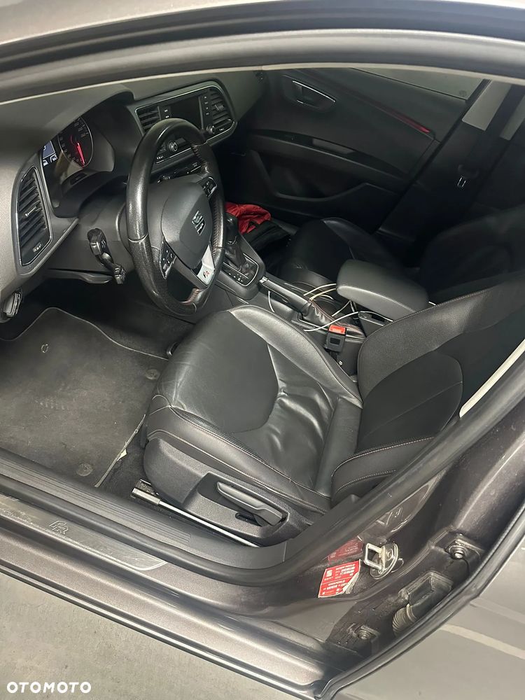 Seat Leon 2.0 TDI FR S&S DSG - 11