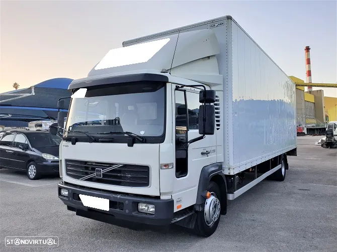 Volvo FL220 - 4