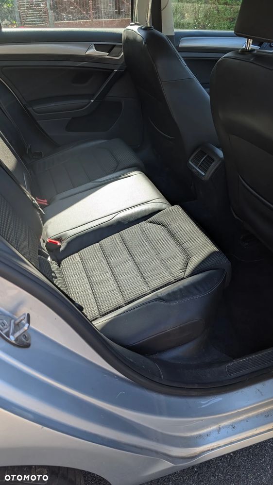Volkswagen Golf 1.6 BlueTDI Comfortline - 9