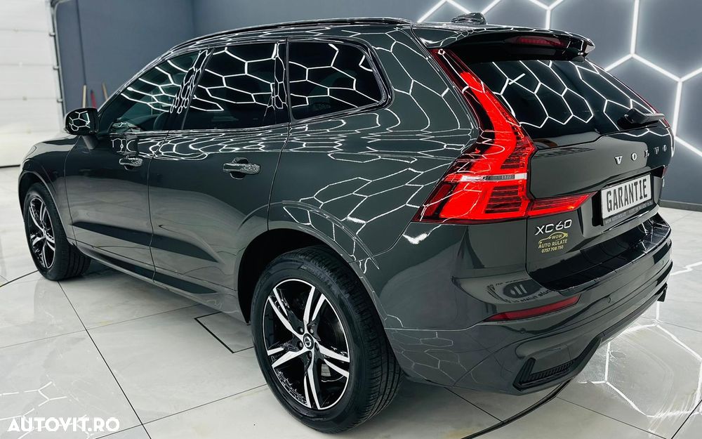Volvo XC 60 B4 D Ultimate Dark - 5