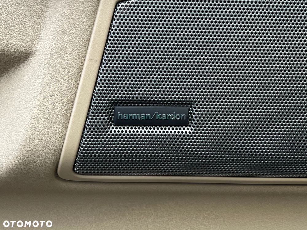 Land Rover Discovery - 19