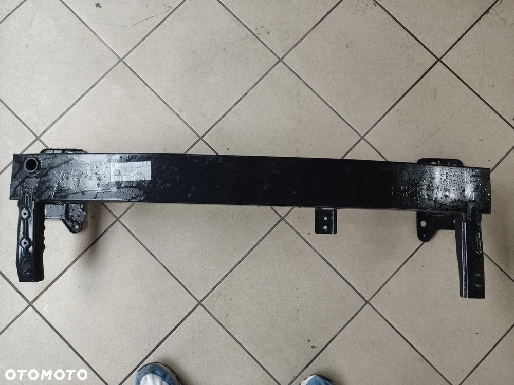 Kia xCeed belka pod zderzak przednia