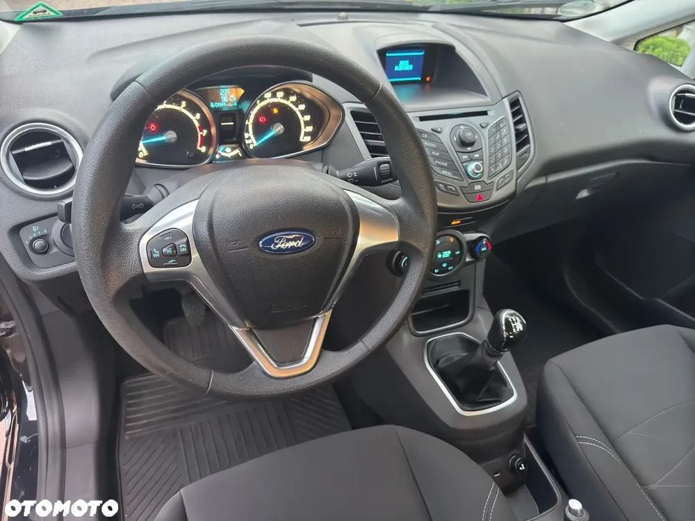 Ford Fiesta - 14