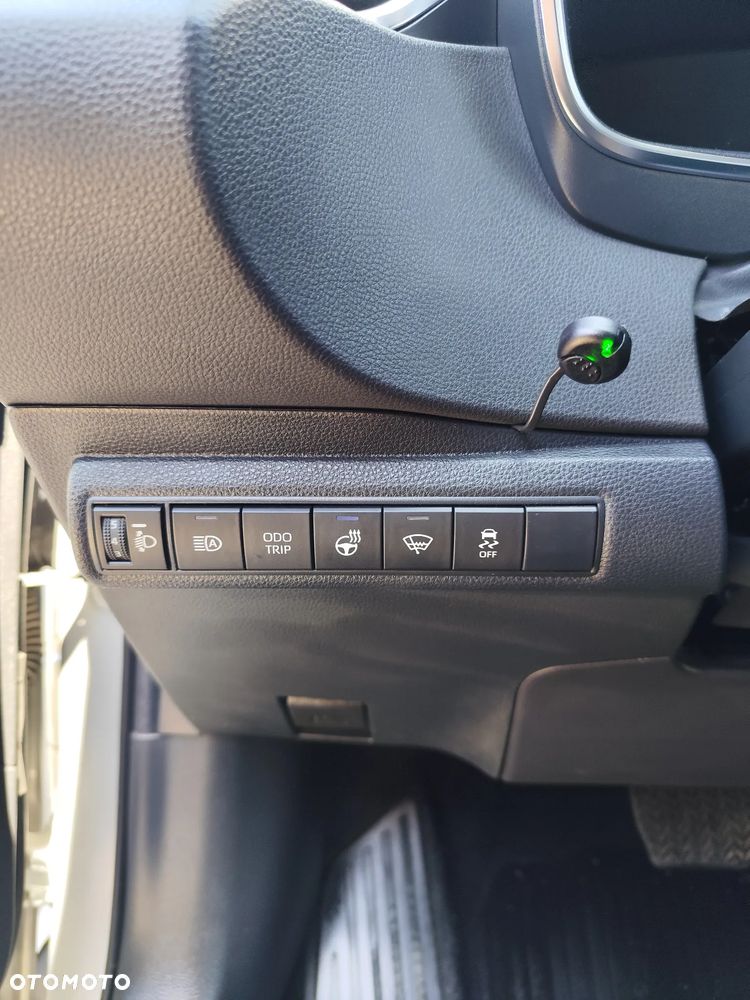 Toyota Corolla 1.8 Hybrid Comfort - 37