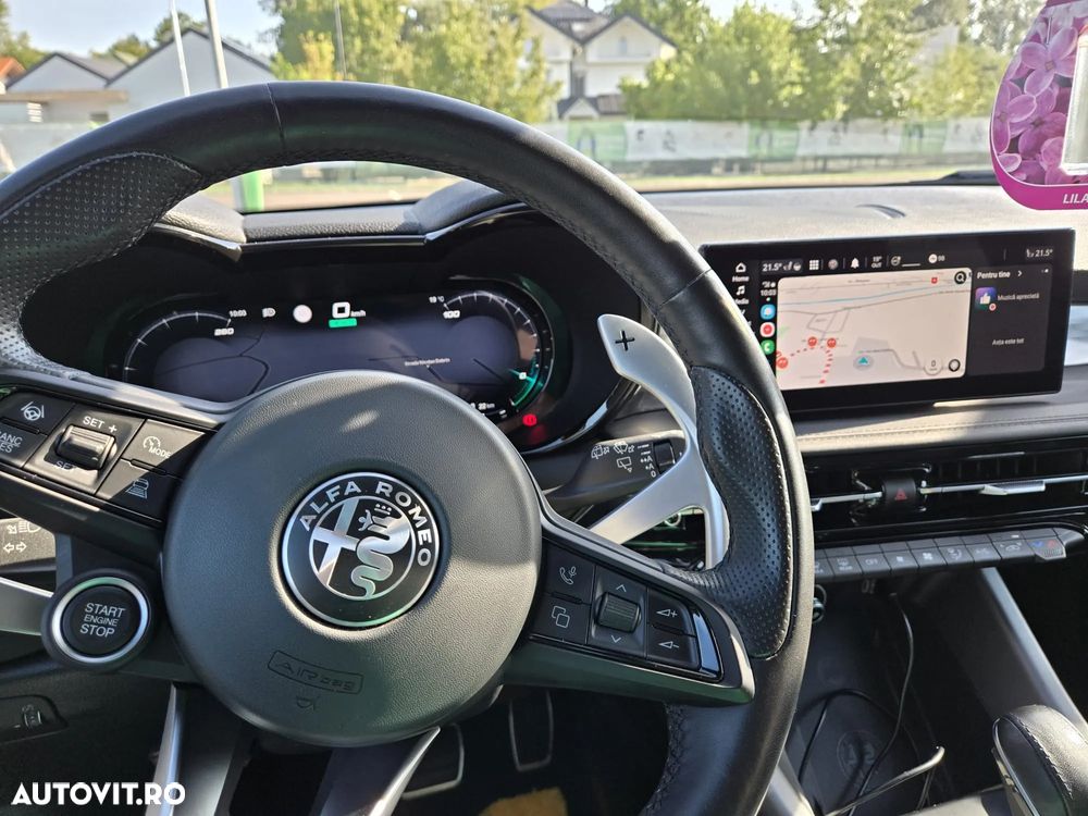 Alfa Romeo Tonale 1.3T PHEV Q4 280 CP AT6 Veloce - 5