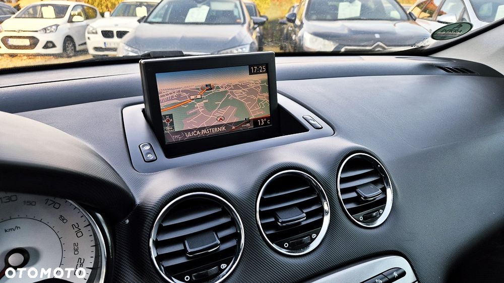 Peugeot 308 1.6 Premium Plus - 28