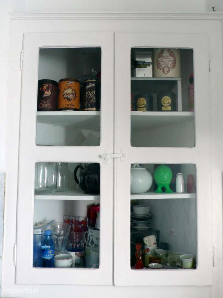 Quarto - localizado em Alcântara Lisbon - Grande imagem: 5/8