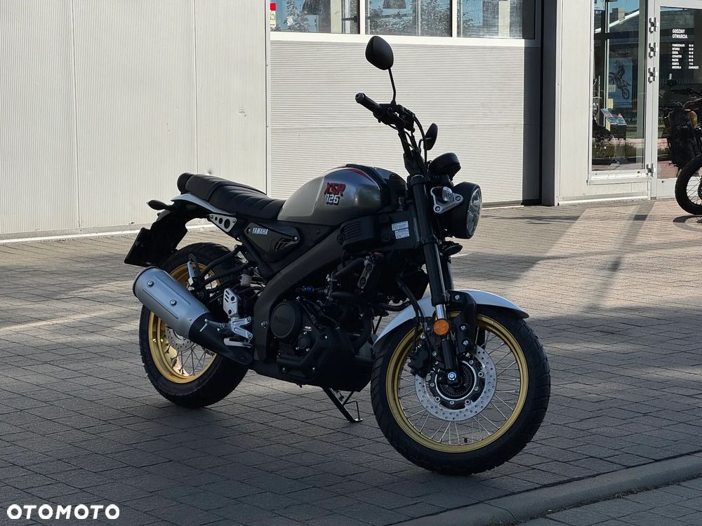 Yamaha XSR - 2