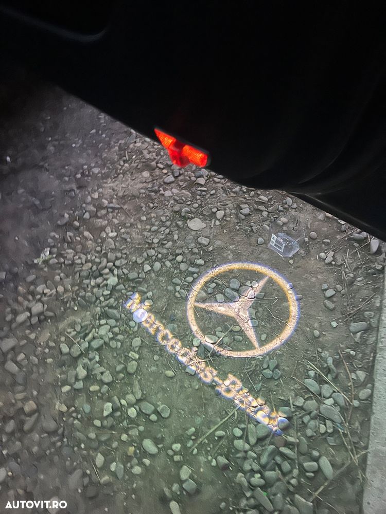 Mercedes-Benz C 250 CDI DPF (BlueEFFICIENCY) Avantgarde - 4