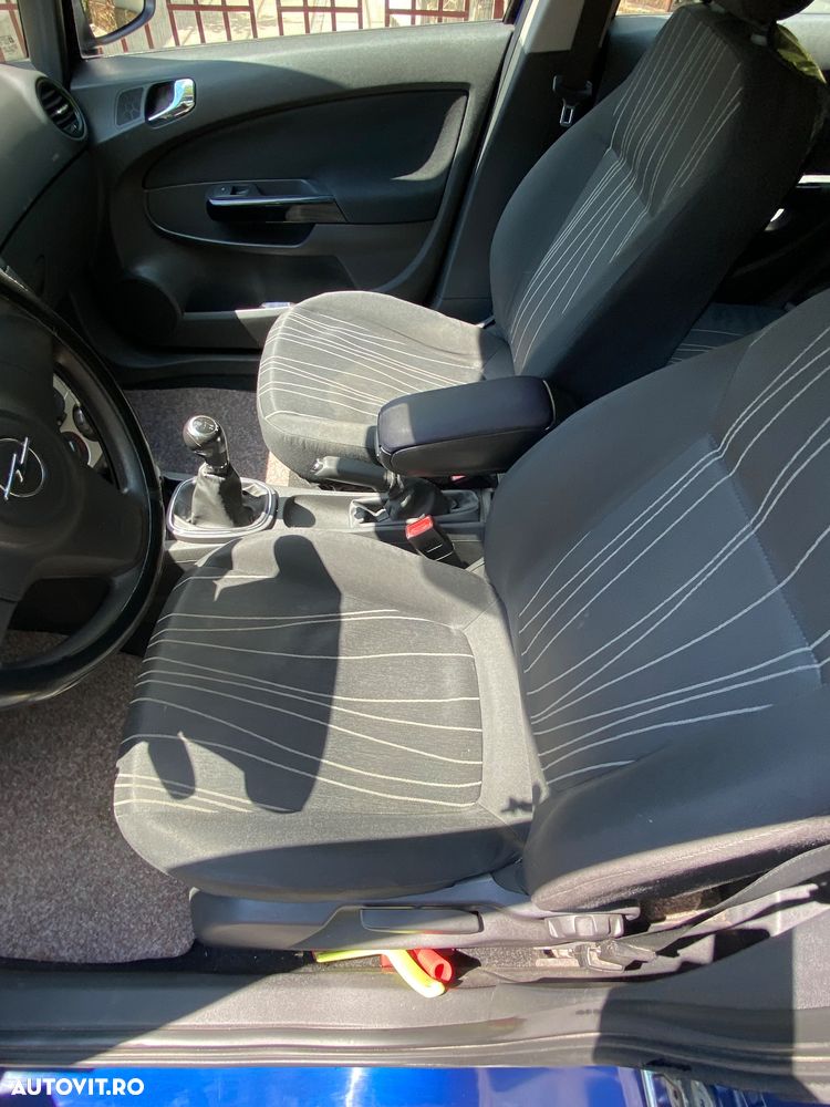 Opel Corsa 1.2i Enjoy - 6