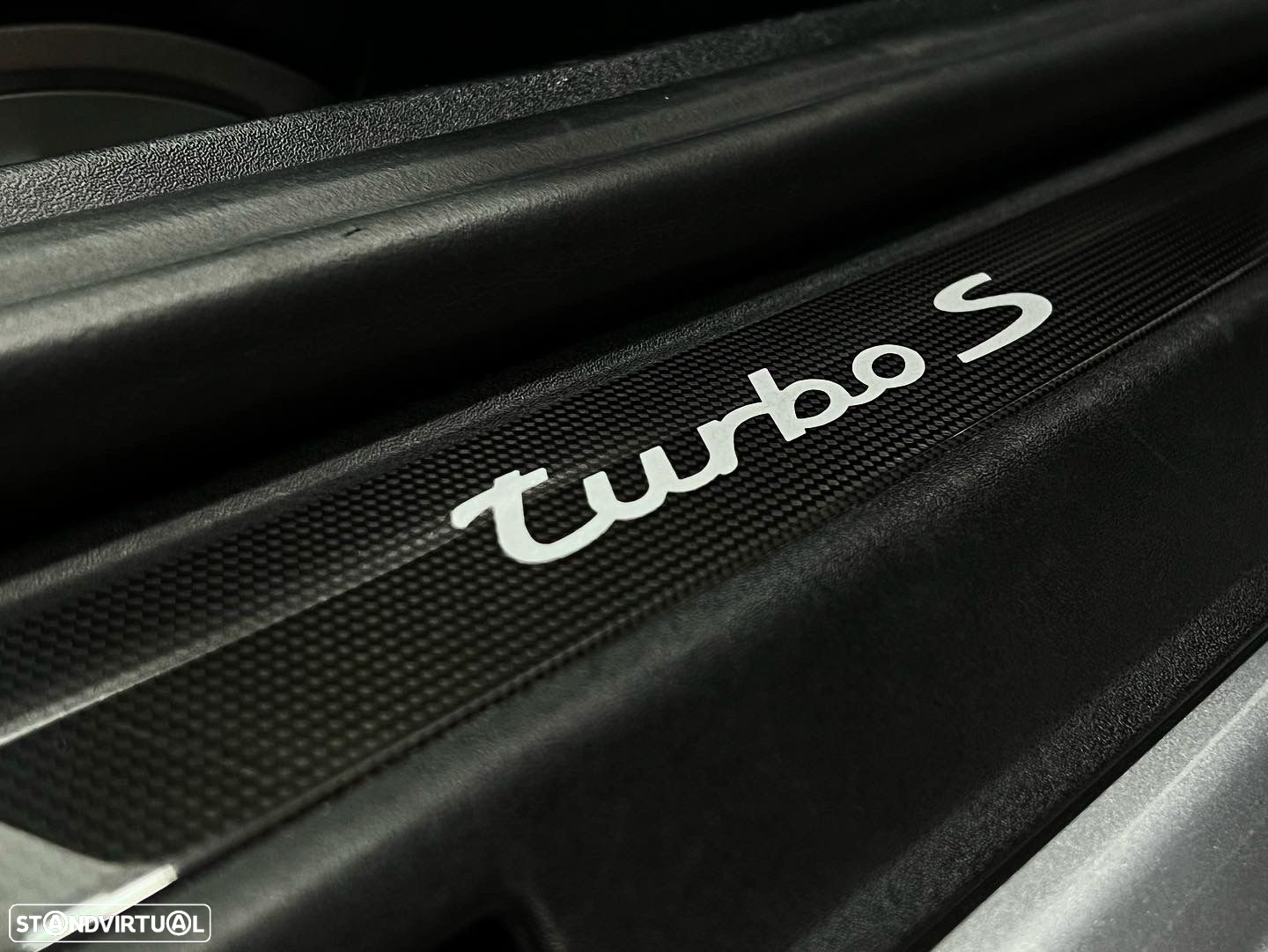 Porsche 911 (991) Turbo S PDK - 8