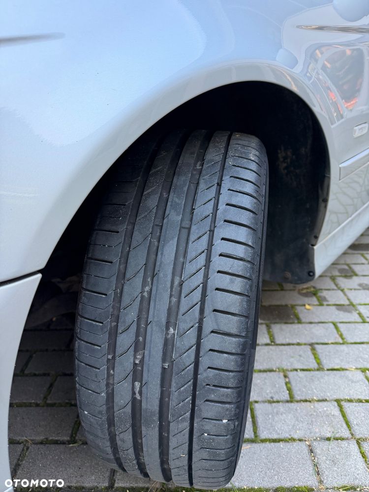 BMW Seria 5 520i - 17