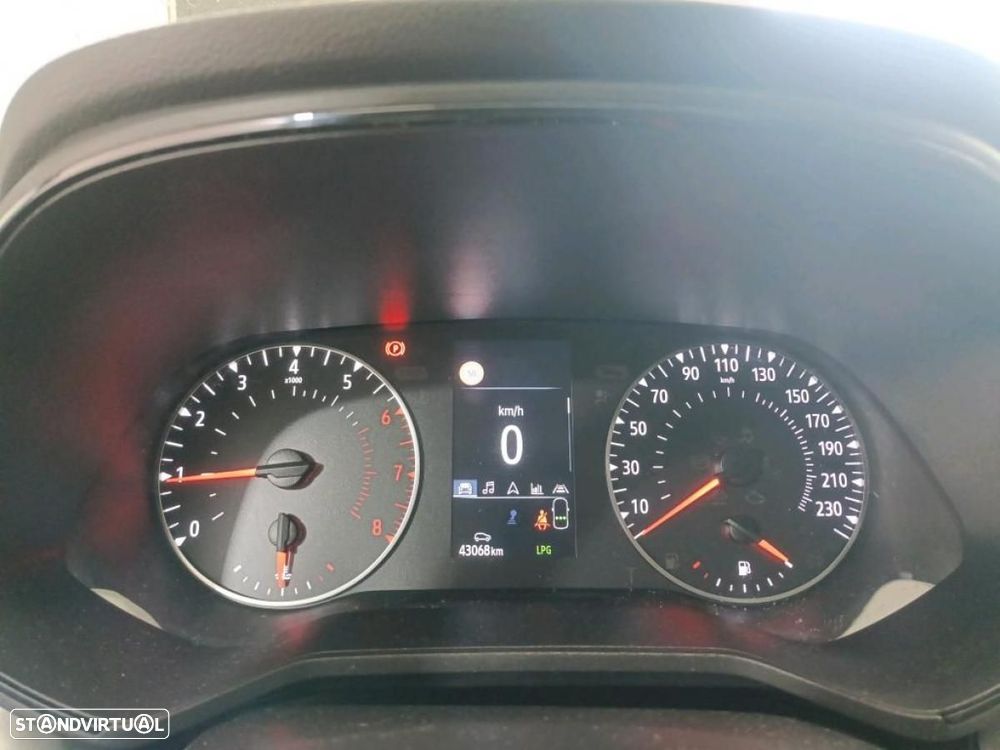 Renault Clio 1.0 TCe Evolution Bi-Fuel - 5