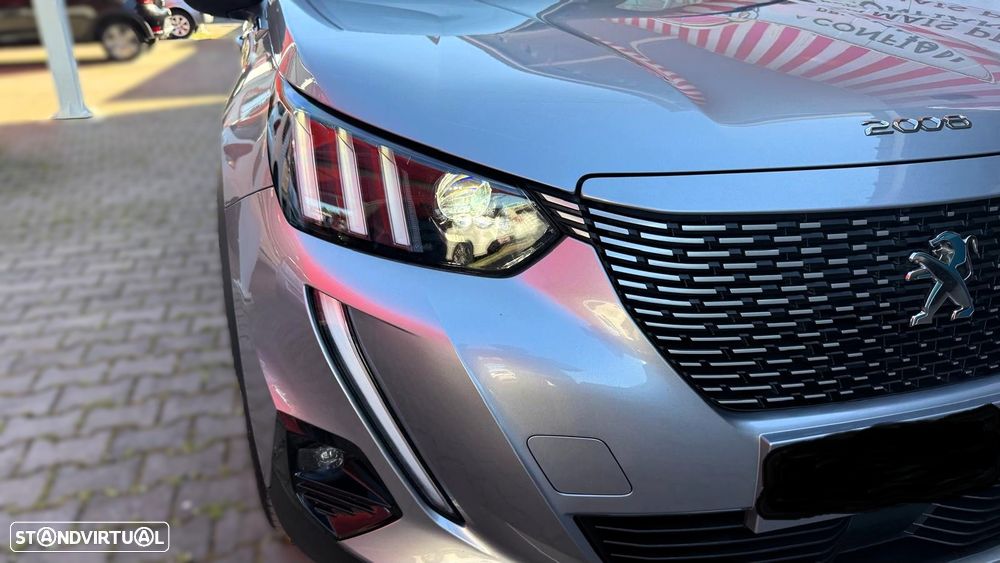 Peugeot e-2008 50 kWh GT Line - 10