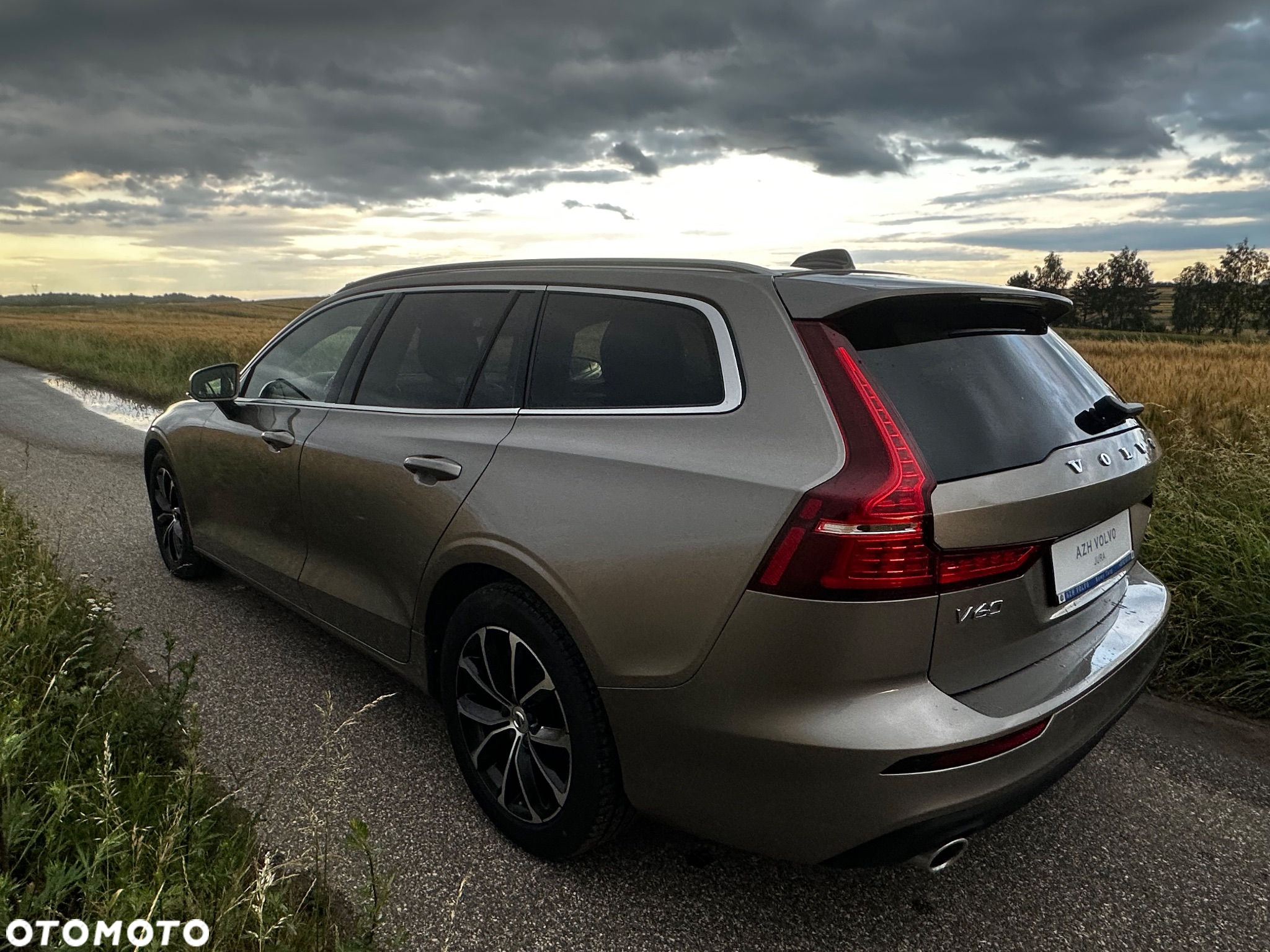 Volvo V60 B3 B Geartronic Momentum - 6