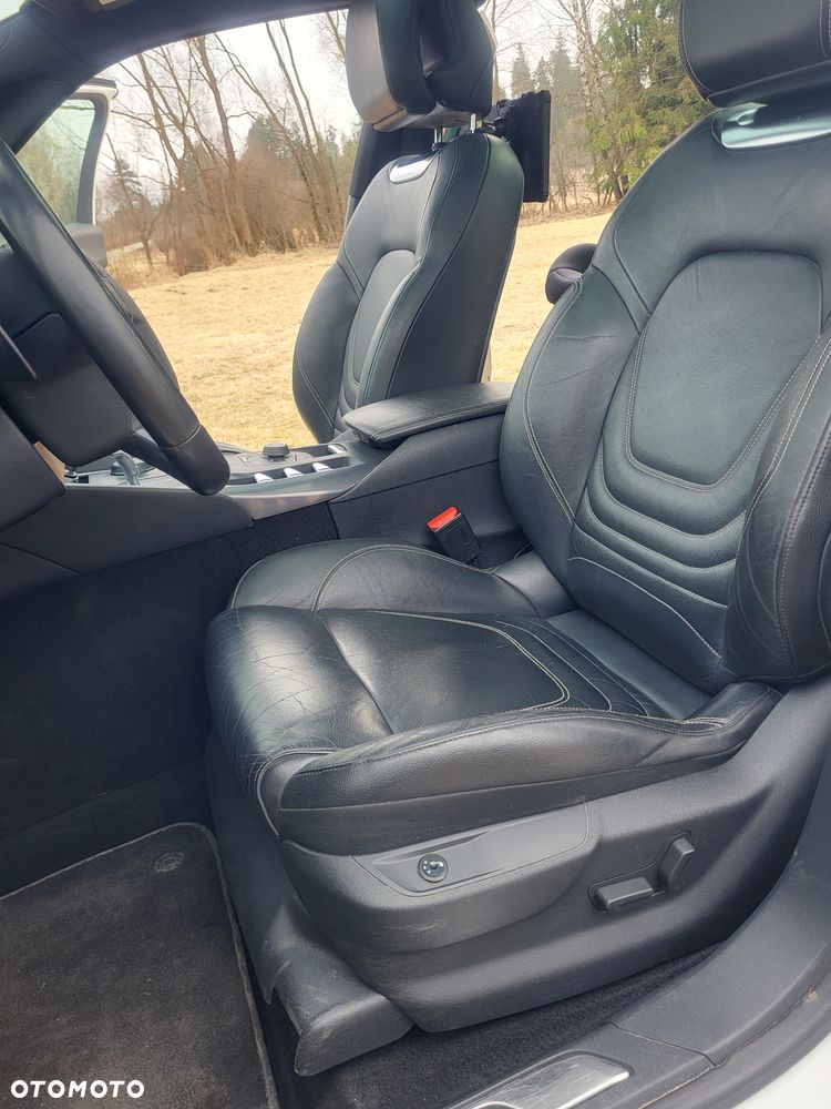 Citroën DS5 2.0 HDi Hybrid4 SoChic MCP - 26