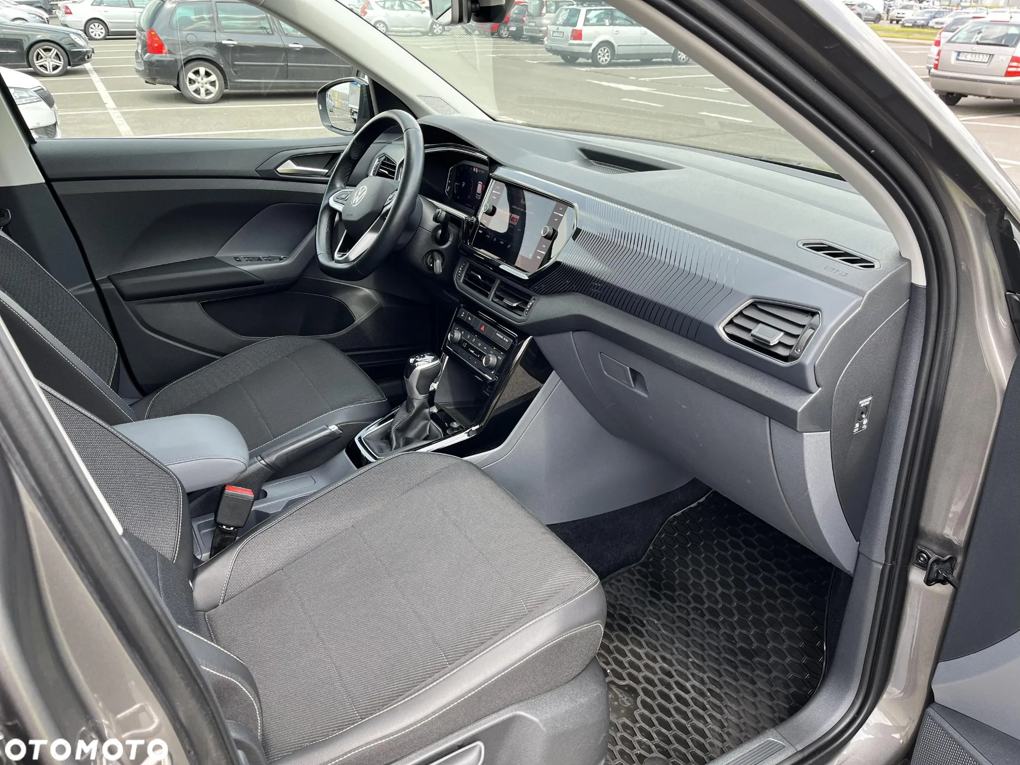 Volkswagen T-Cross 1.5 TSI ACT Style DSG - 22