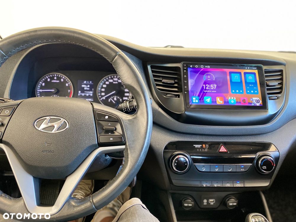 Hyundai Tucson blue 1.6 GDi 2WD Navi - 25