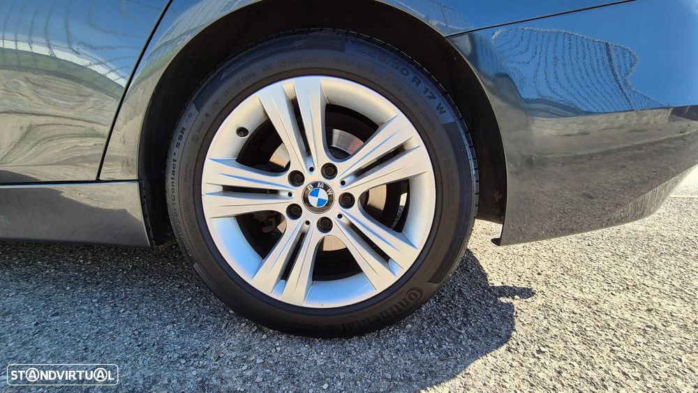 BMW 320 d Touring Line Sport - 14