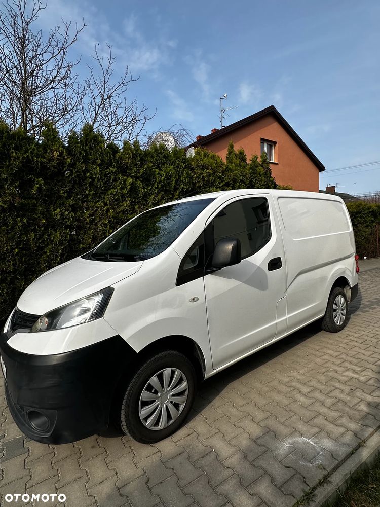 Nissan NV200 - 1