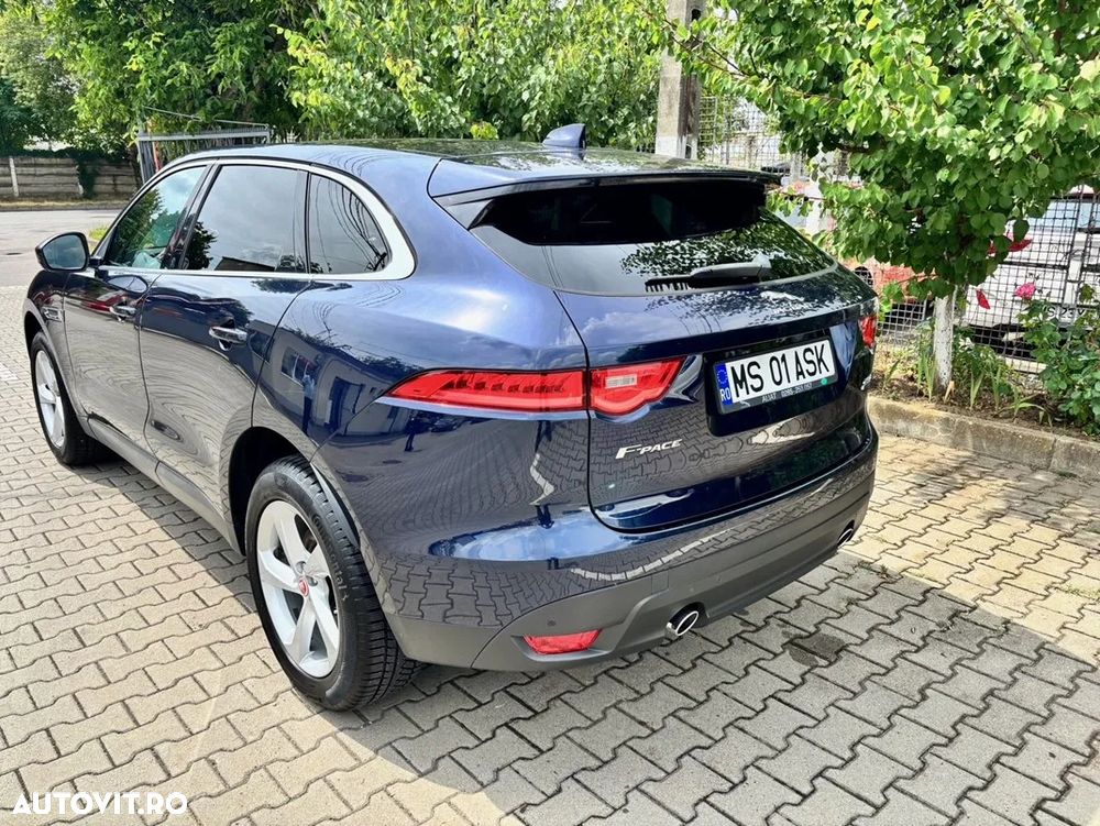 Jaguar F-Pace 25d AWD Prestige - 6