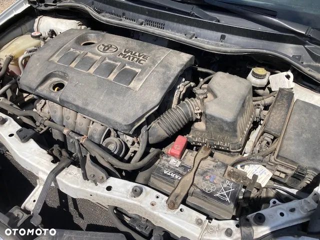 Toyota Auris 1.6 Active - 13