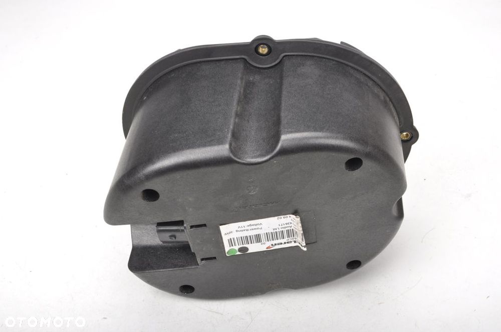 MCLAREN 650S GŁOŚNIK MERIDIAN PRAWY - 4