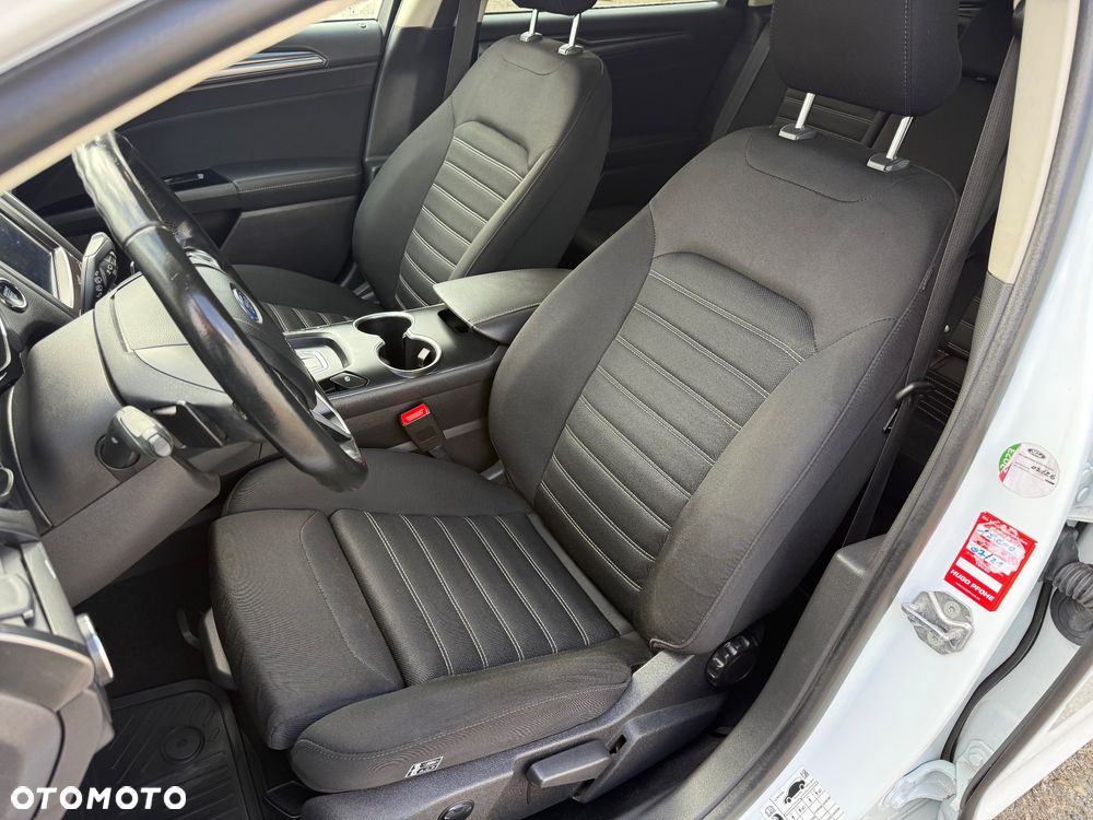 Ford Mondeo 2.0 EcoBlue Titanium - 9