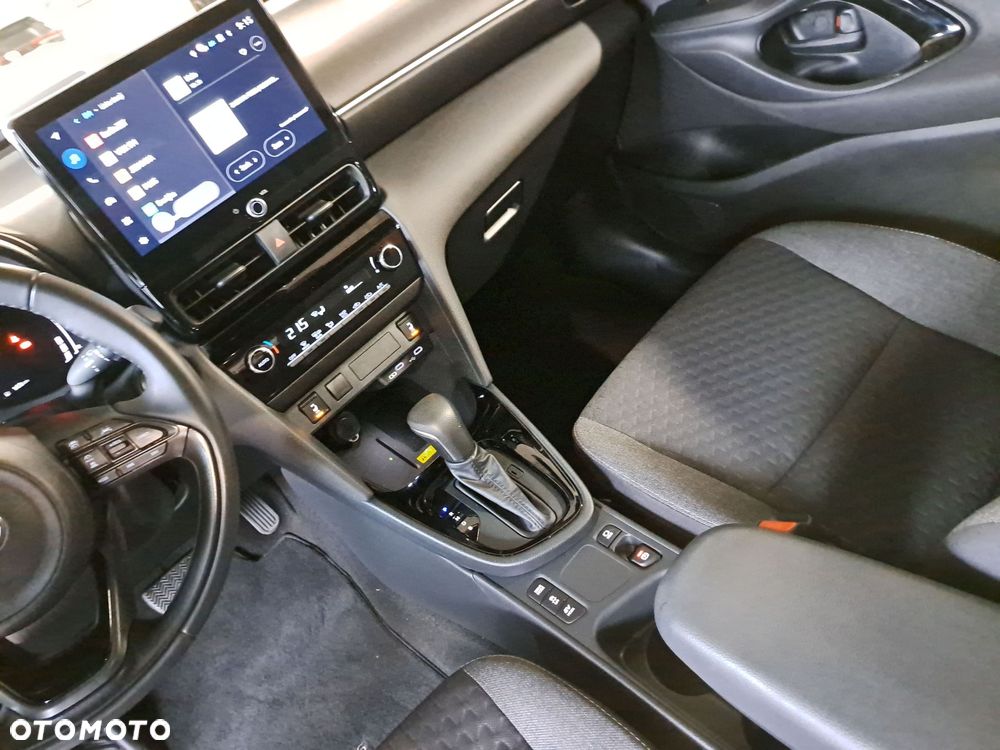 Toyota Yaris Cross Hybrid 1.5 Style - 29