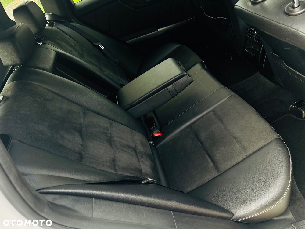 Mercedes-Benz GLK 250 BlueTEC 4Matic 7G-TRONIC - 11