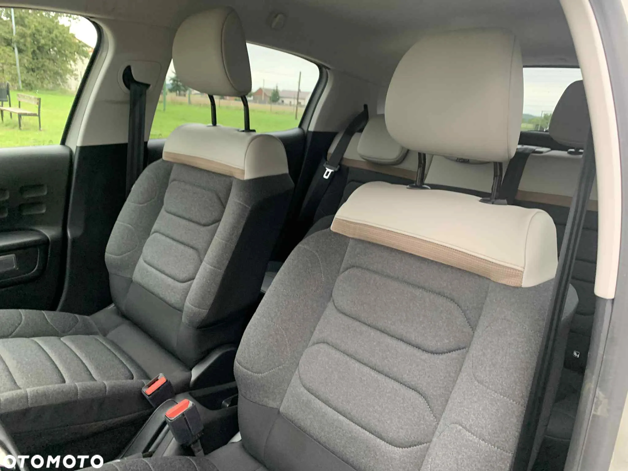 Citroën C3 Pure Tech 82 SHINE - 10