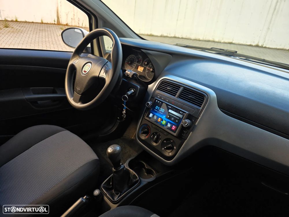 Fiat Punto Van - 36
