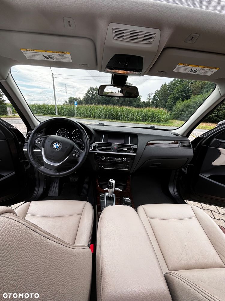 BMW X3 28i xDrive - 10