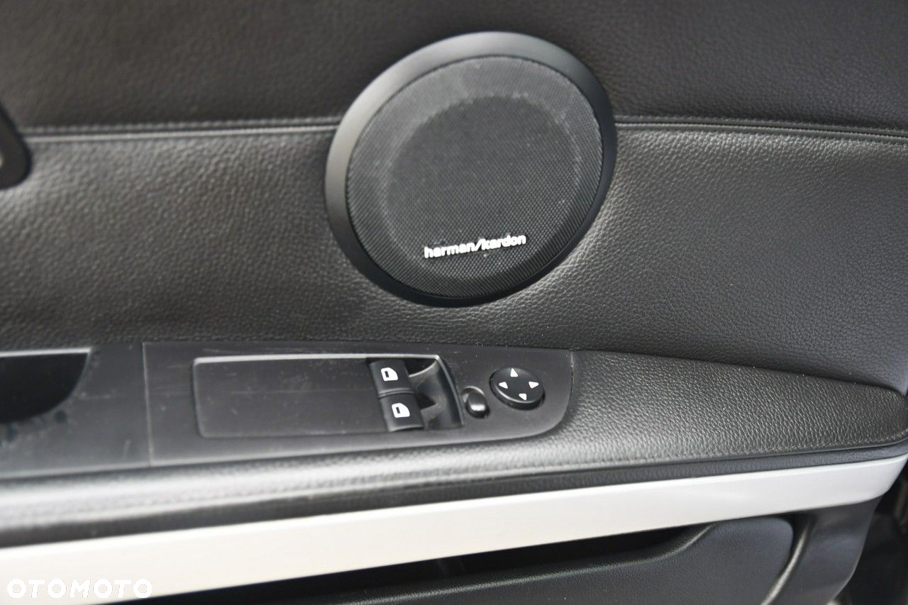 BMW Seria 3 - 25