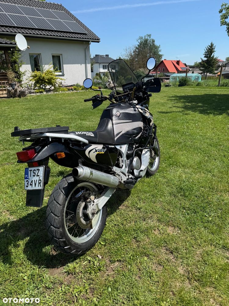 Honda XRV - 3