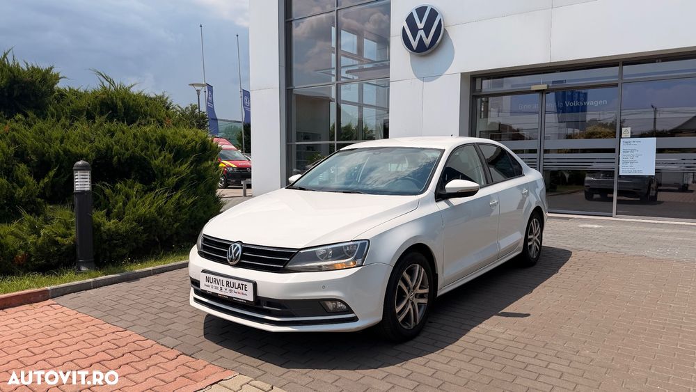 Volkswagen Jetta - 5
