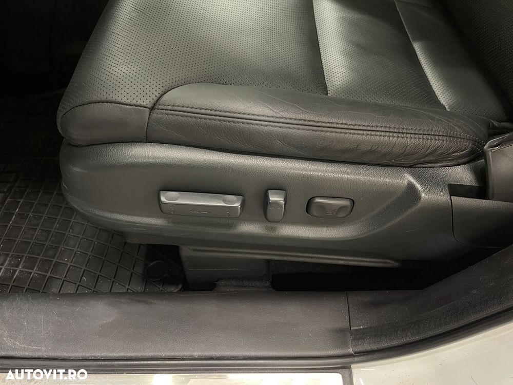 Honda CR-V 1.6i DTEC 4WD Automatik Executive - 22