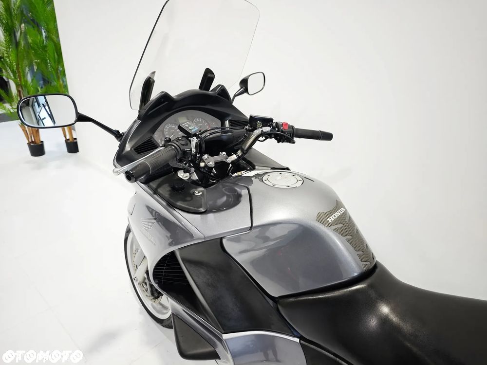 Honda Deauville - 13