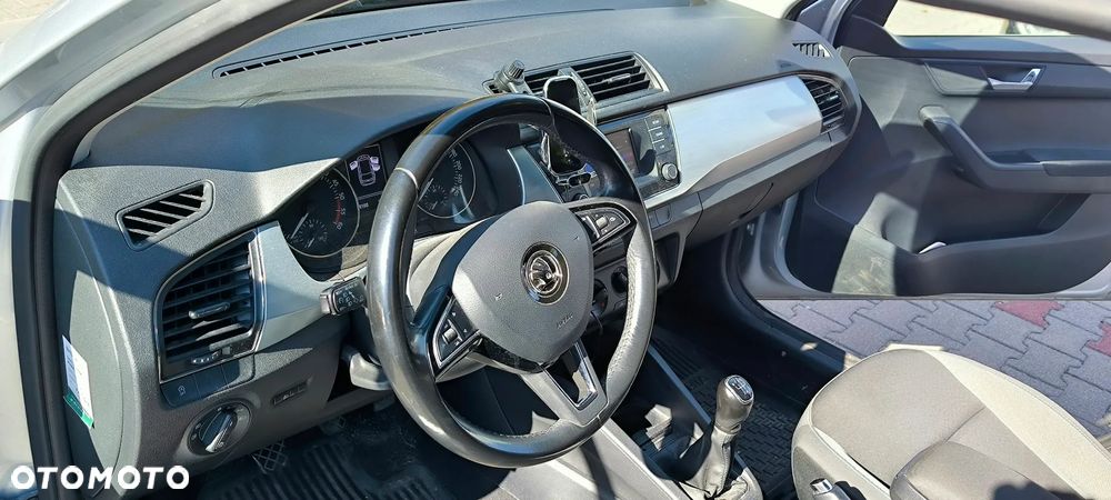 Skoda Fabia - 4
