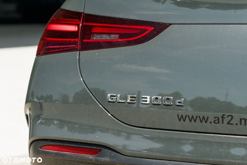 Mercedes-Benz GLE - 9