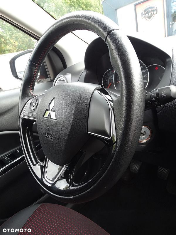 Mitsubishi Space Star 1.2 AS&G Intense - 19