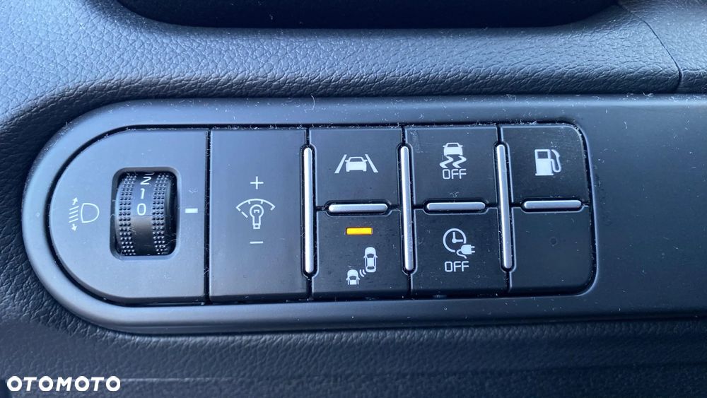 Kia XCeed 1.6 GDI PHEV Business Line DCT - 14