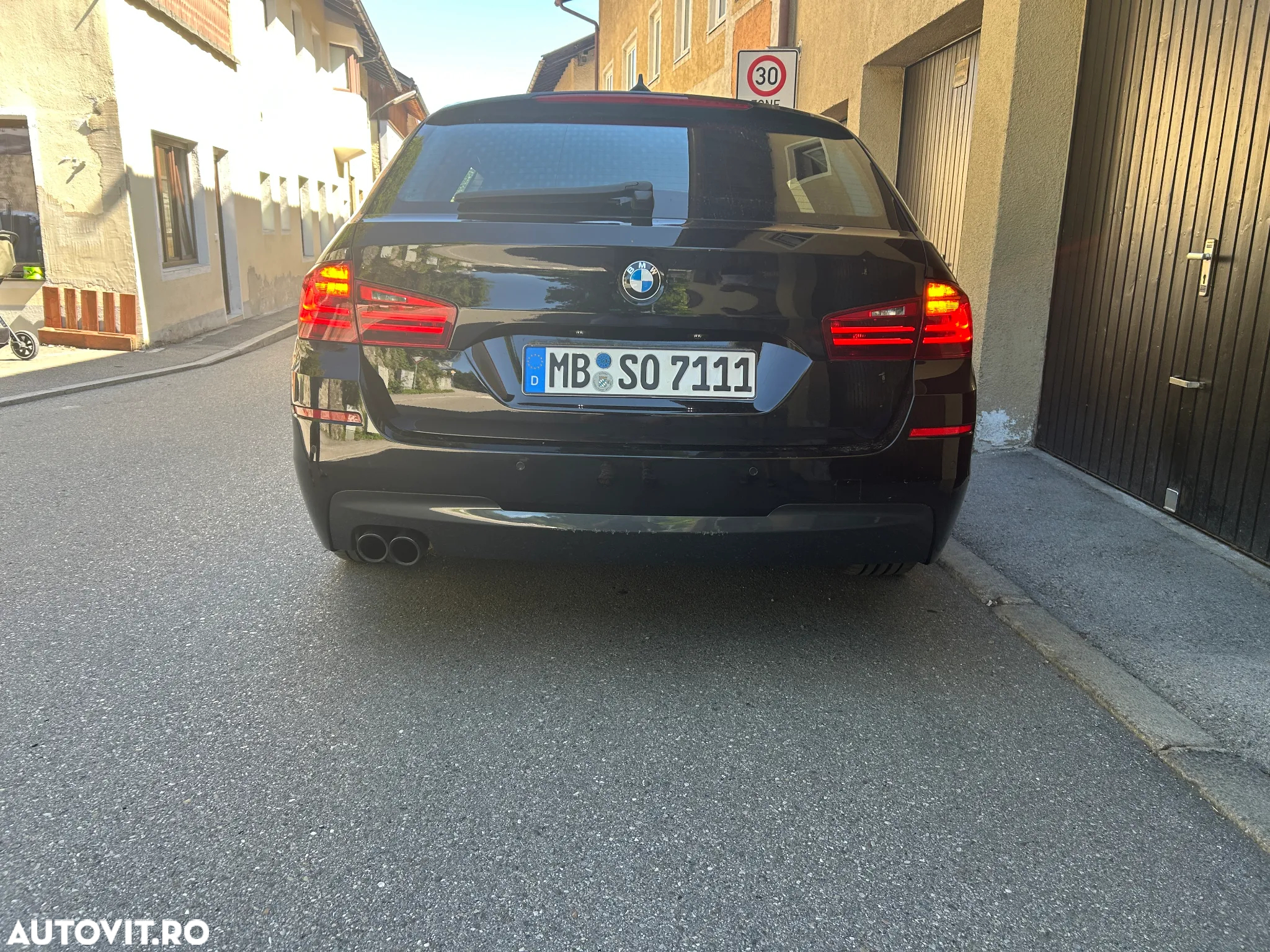 BMW Seria 5 520d Touring Aut. M Sport Edition - 8